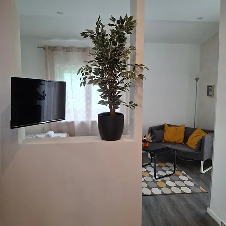 Alma Apartmán