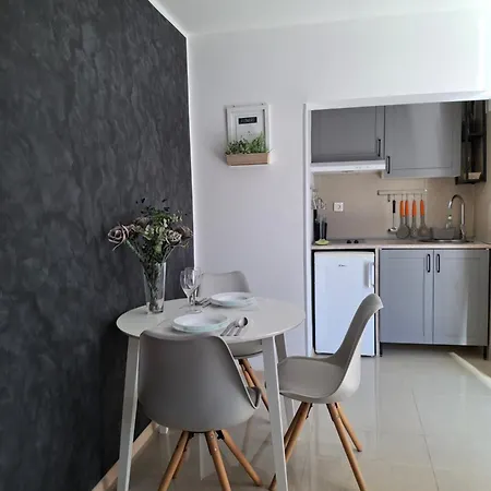 Appartement Alma *