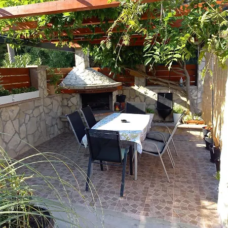 Appartement Alma Pula